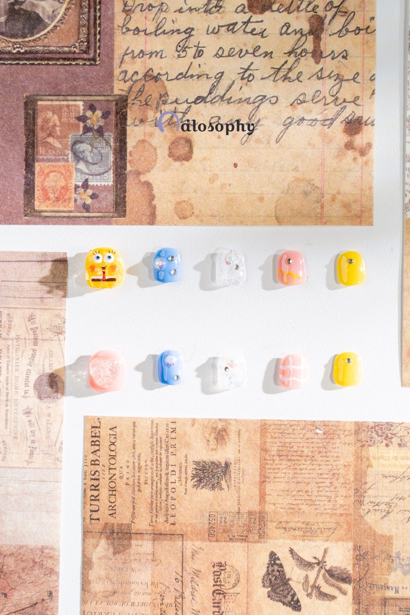 Nailosophy أظافر أطفال مصنوعة يدويًا من الجل قابلة للضغط بشكل لطيف باللون الأصفر مع إسفنج وقلوب | شكل صغير - Image 2